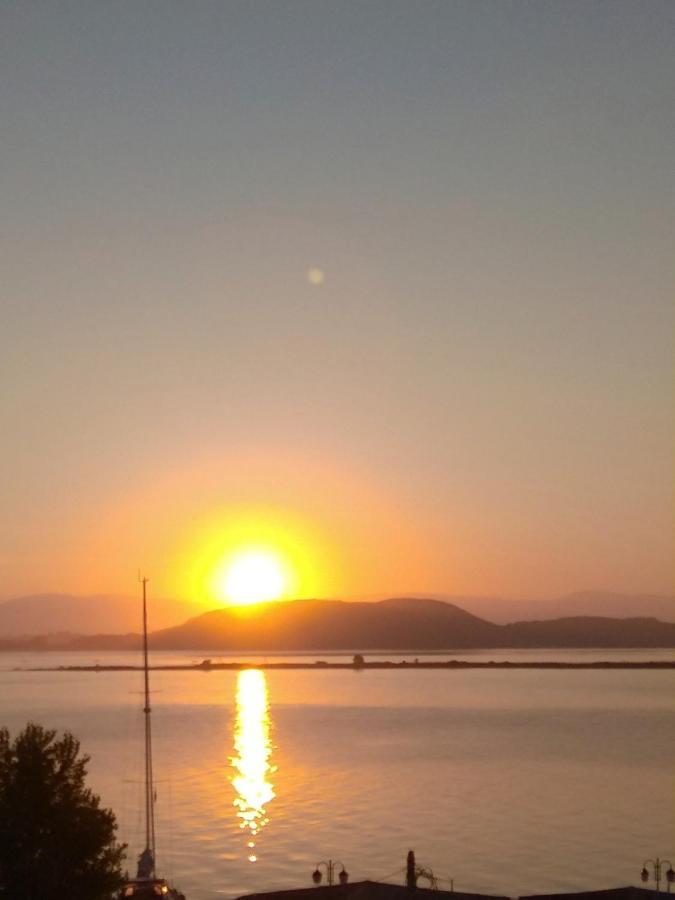 Mangata Apartment Preveza Luaran gambar